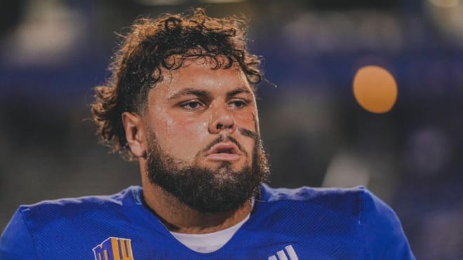 San Jose State OL transfer Fernando Carmona Jr. has committed to the Hogs.