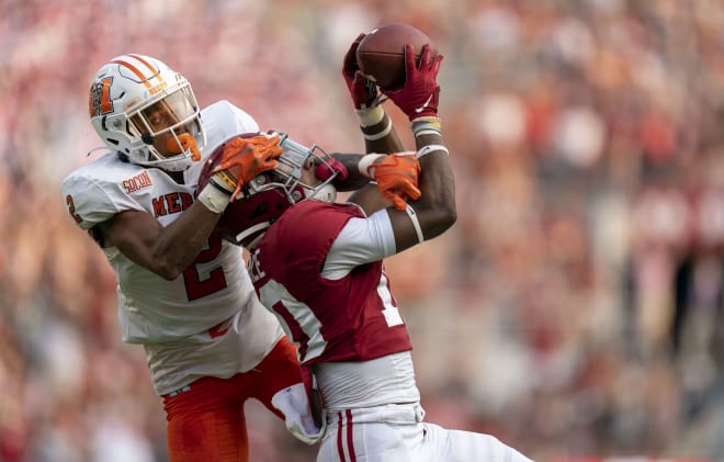 Alabama Crimson Tide wide receiver JoJo Earle (10) catches a pass against Mercer Bears cornerback Yahsyn McKee (2) at Bryant-Denny Stadium. Photo | USA TODAY