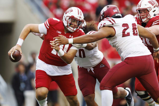 Wisconsin quarterback Deacon Hill (Photo: USA Today Sports)