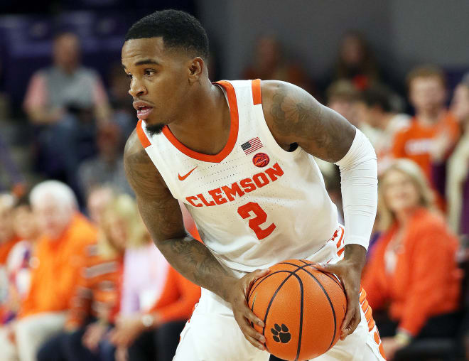 Al-Amir Dawes' 17 points led all Tiger scorers Saturday night in Littlejohn Coliseum.