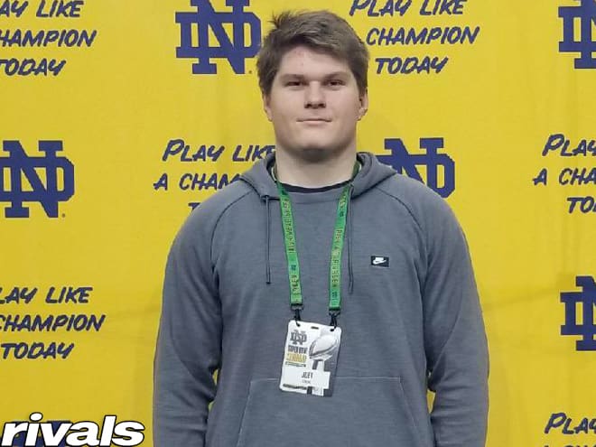 Zionsville (Ind.) High four-star offensive tackle Joey Tanona