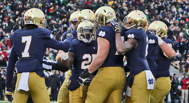 Notre Dame’s 2015 offense celebrates after a touchdown