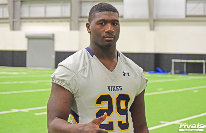 Rivals250 DE Bobby Brown committed to Texas A&M on Friday morning