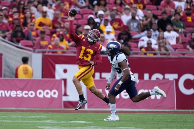 Caleb Williams racked up a seemingly effortless 5 touchdowns Saturday vs. Nevada.