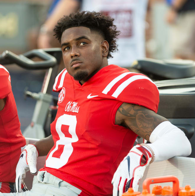 Notes Moore happy with late switch, happy with role at Ole Miss