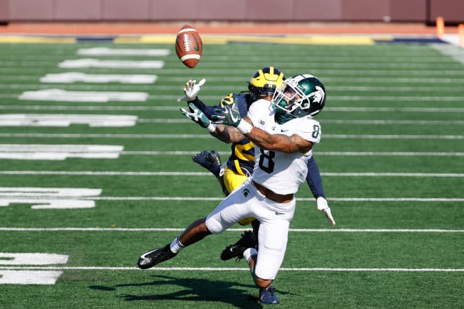 Michigan State football beat the Michigan Wolverines on several passes