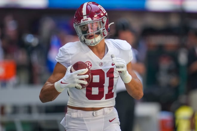 Alabama Crimson Tide tight end Cameron Latu (81) at Mercedes-Benz Stadium. Photo | Dale Zanine-USA TODAY Sports