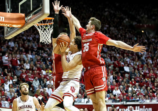 Nate Reuvers and Micah Potter discussed rebounding woes against Michigan and playing together.