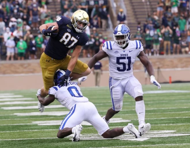 Notre Dame Fighting Irish football freshman tight end Michael Mayer