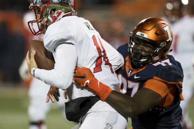 Defensive end Bobby Roundtree led Illinois in sacks, tackles for loss, and pass breakups last season.