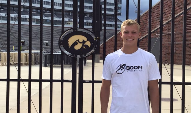 Class of 2022 quarterback Jacob Knuth added an offer from the Iowa Hawkeyes today.