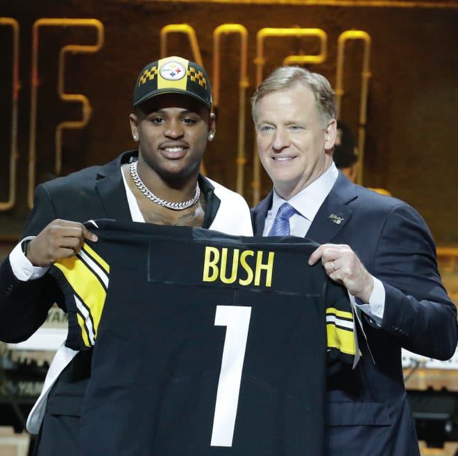 Steelers' big worry over small but speedy LB Devin Bush 