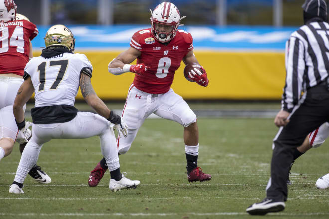 Wisconsin Badgers football freshman running back Jalen Berger racked up 87 yards and a touchdown in Wisconsin’s blowout victory over Michigan in 2020. 