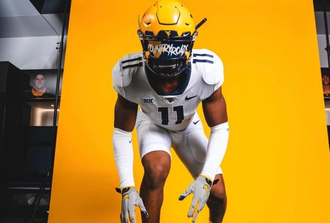 Where does the West Virginia Mountaineers football team's 2024 commitments rank?