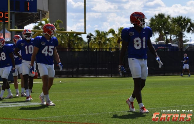 Wide receiver Antonio Callaway (81) leads the wideouts during routes on air