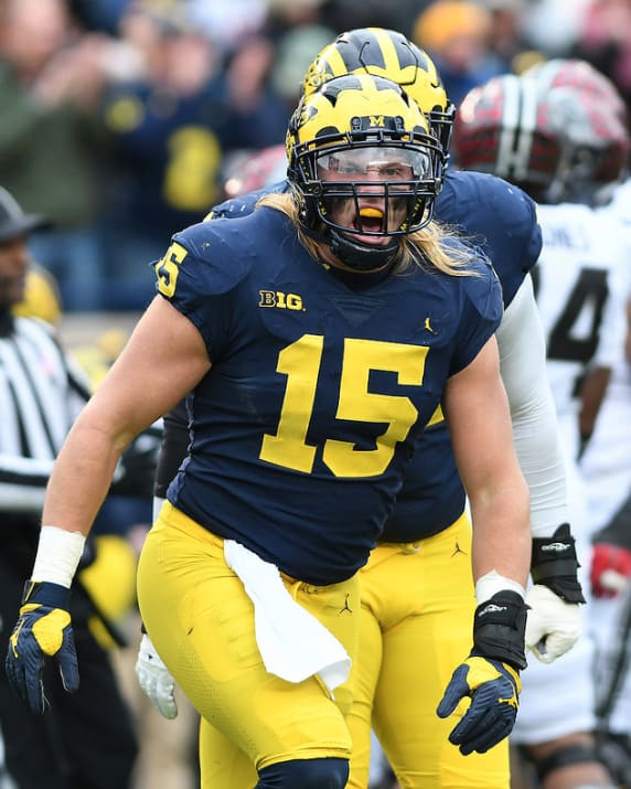 Fifth-year senior defensive end Chase Winovich seems primed for a big year. 