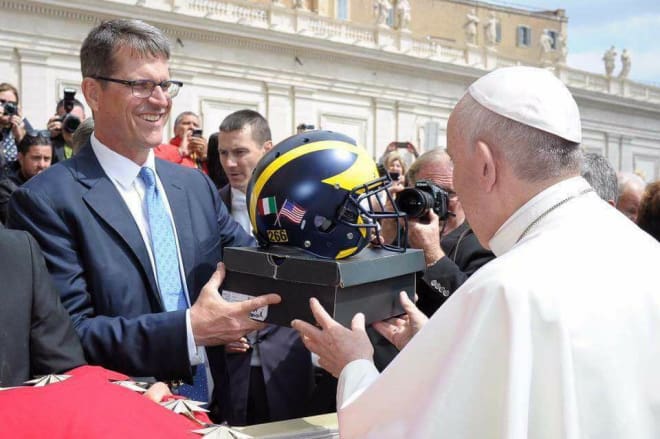 Jim Harbaugh meets Pope Francis