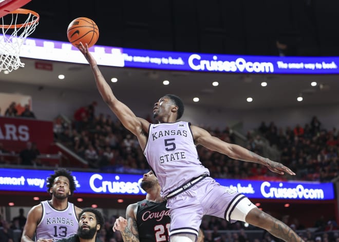 Kansas State guard Cam Carter going up for a layup in their recent matchup with Houston