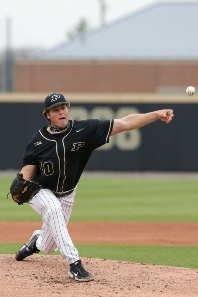 Purdue pitcher Calvin Schapira (40) throws during the second inning of an NCAA baseball game, Friday, April 23, 2021 at Alexander Field in West Lafayette. Bbc Purdue Vs Illinois