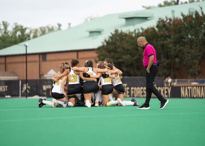 The Iowa field hockey team beat Wake Forest in overtime. (Photo: Hawkeyesports.com)