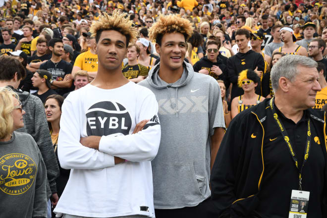 Five-star forwards Trayce Jackson-Davis and Xavier Foster on their official visit.