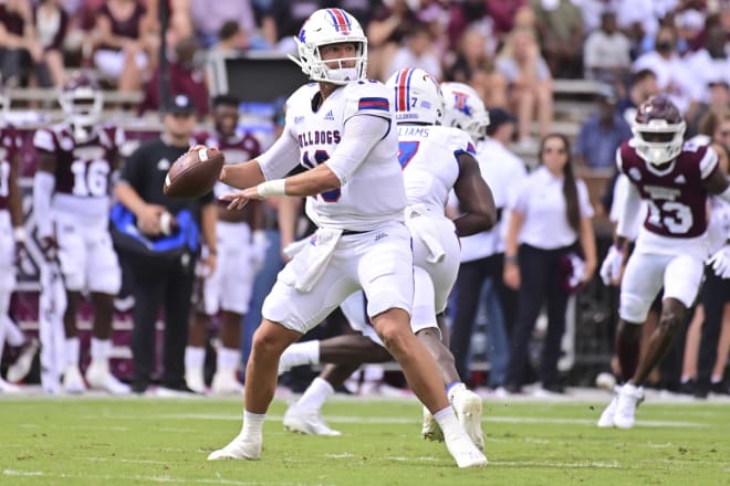 Louisiana Tech Bulldogs football quarterback Austin Kendall