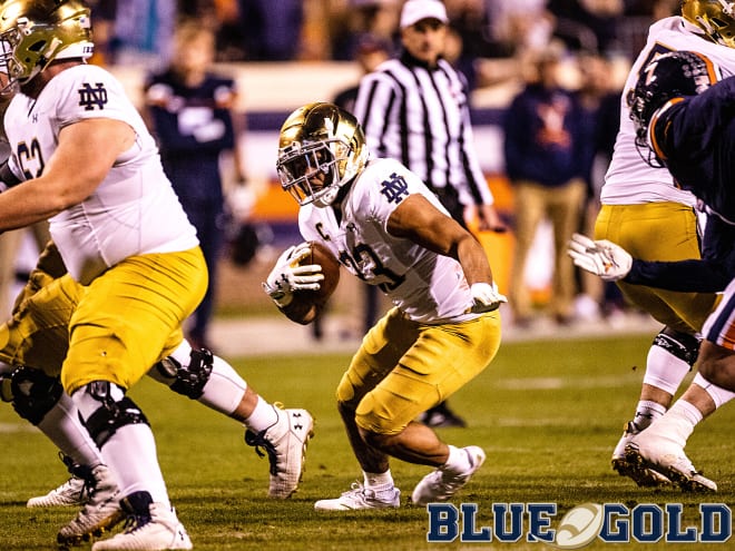 Notre Dame Fighting Irish football junior running back Kyren Williams vs. the Virginia Cavaliers 