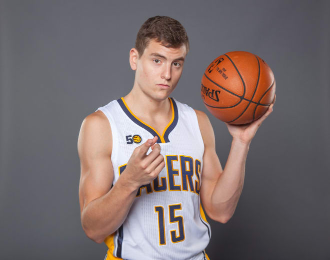 Nick Zeisloft Indiana Pacers Team-Issued Reversible Practice Jersey (S –  The Players Trunk