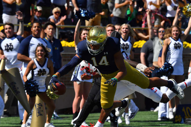 Notre Dame Fighting Irish football junior safety Kyle Hamilton