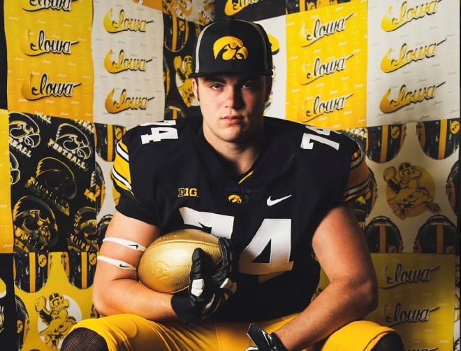 Class of 2024 TE/OT Ryan Jostes attended the Hawkeye Tailgater on Sunday.