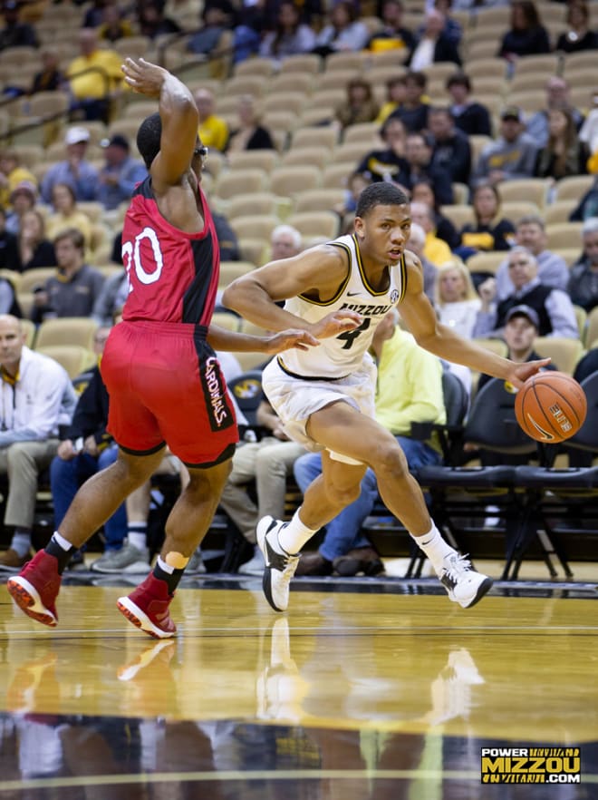 Javon Pickett served as an offensive spark for Missouri against Texas A&M but had his minutes limited by foul trouble.