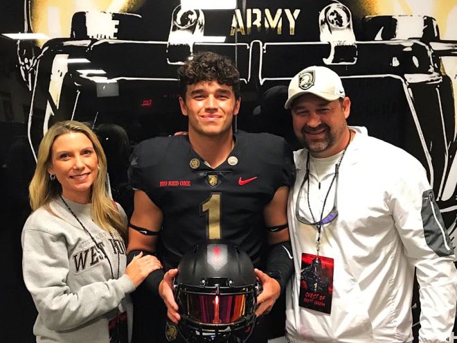 LB Brett Gerena is joined by his parents during his visit to Army West Point