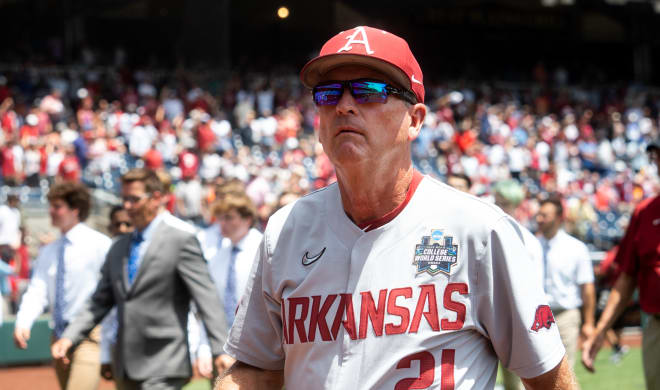 Arkansas head coach Dave Van Horn looks on prior to a 17-2 win over Stanford on June 18, 2022. 