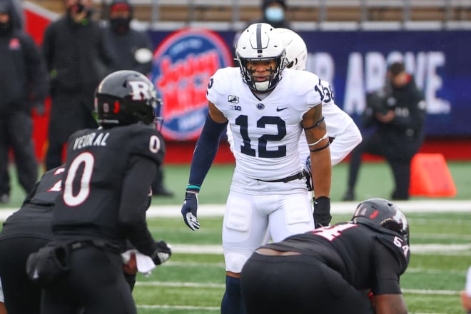 Penn State outside linebacker Brandon Smith