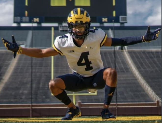 Michigan football freshmen DJ Turner Daxton Hill impressing fall camp