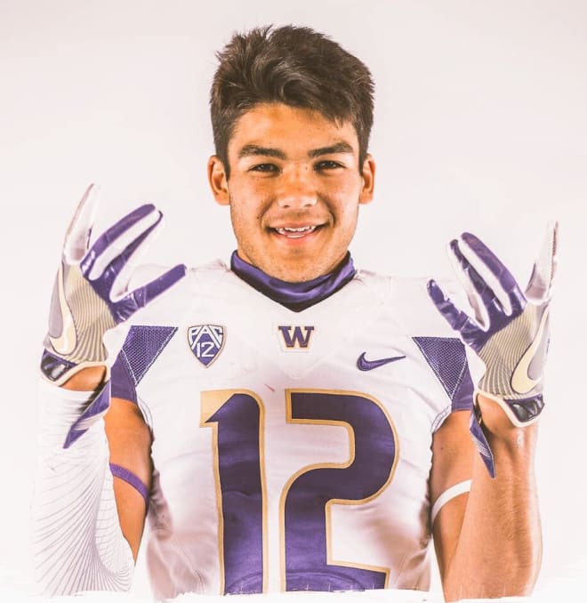 Four-Star WR Puka Nacua, the No. 152 overall prospect in 2019 by Rivals on his official visit to Washington. 