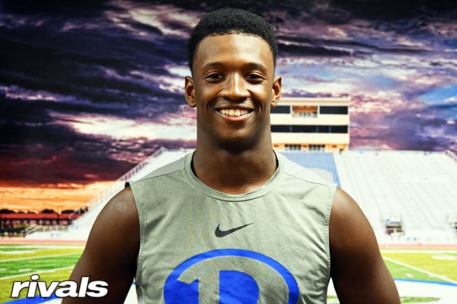 Rivals250 tight end Donovan Green, out of Dickinson, Texas, is high on the Trojans' 2022 wish list.