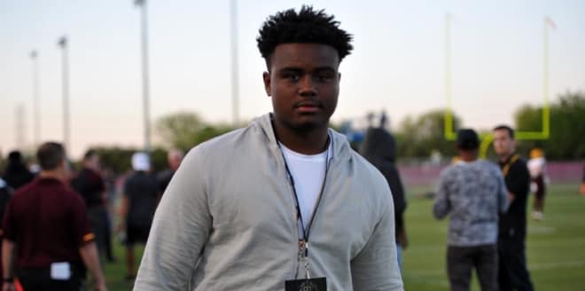 The Los Angeles Cathedral High School defensive lineman is a Top-170 player in the 2019 class