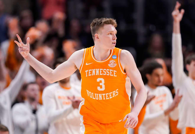 Tennessee Basketball Star Dalton Knecht Helps Himself At NBA Draft Combine  - VolReport