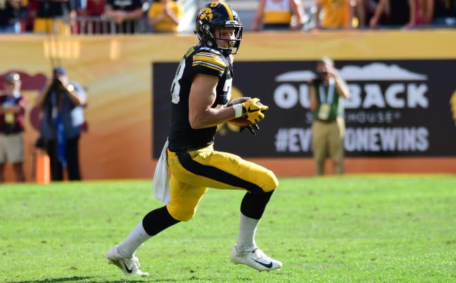 Iowa tight end T.J. Hockenson is leaving early for the NFL Draft.
