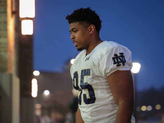 Former Notre Dame defensive lineman Tyson Ford plans to enter the transfer portal.