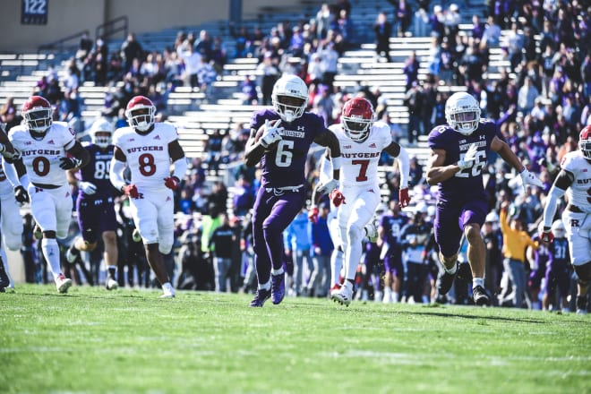 Malik Washington's 64-yard TD catch-and-run opened the scoring.