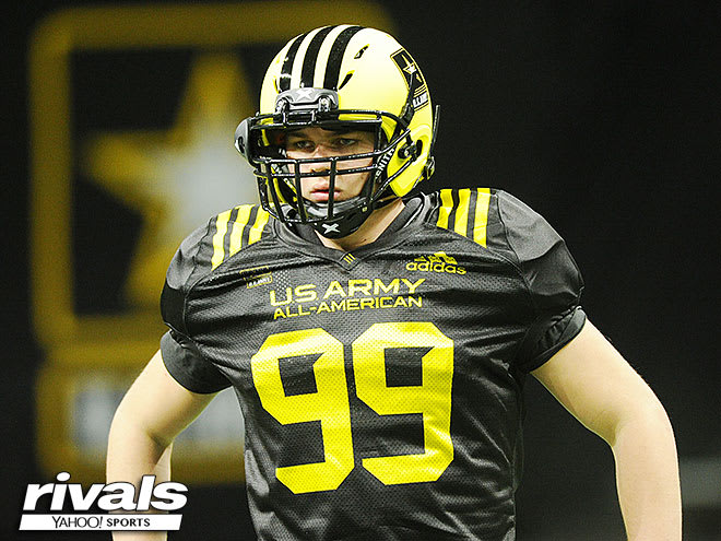 2019 four-star Wilsonville (Ore.) defensive end Draco Bynum during the U.S. Army All-American game in January 2018. 