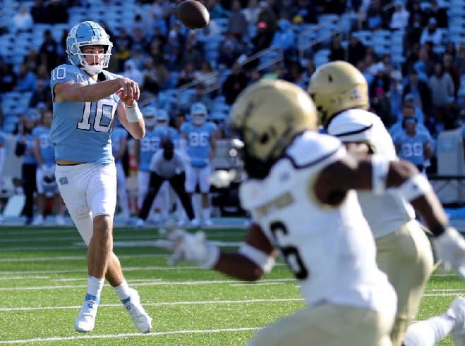 QB Drake Maye Shines Brightly In Tar Heels Debut - Stadium