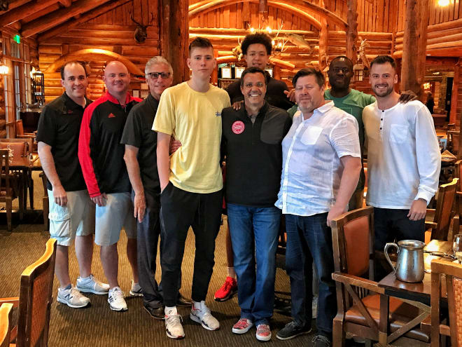 Nebraska picked up a late addition to its 2017 class on Monday by getting a commitment from Icelandic shooting guard Thorir Thorbjarnarson.