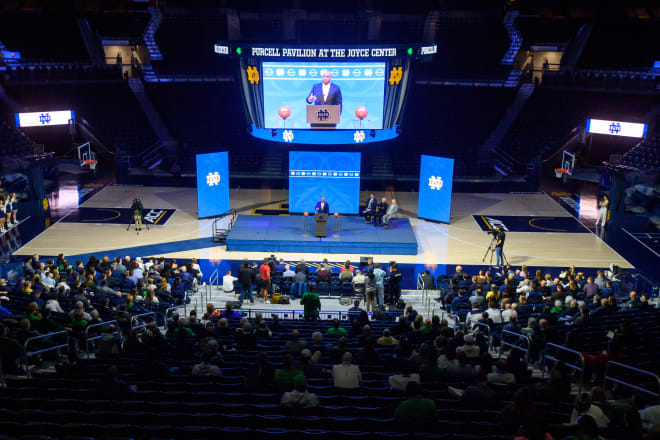 Fans and media gathered at Purcell Pavilion to take in Micah Shrewsberry's introductory press conference as Notre Dame's men's basketball coach.