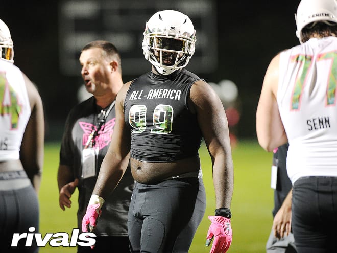 Rivals250 DL Charles Moore is getting a major push from FSU.