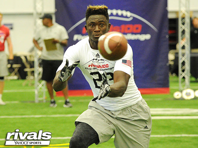 Jibunor catches a pass during a drill at the Rivals 100 Five-Star Challenge