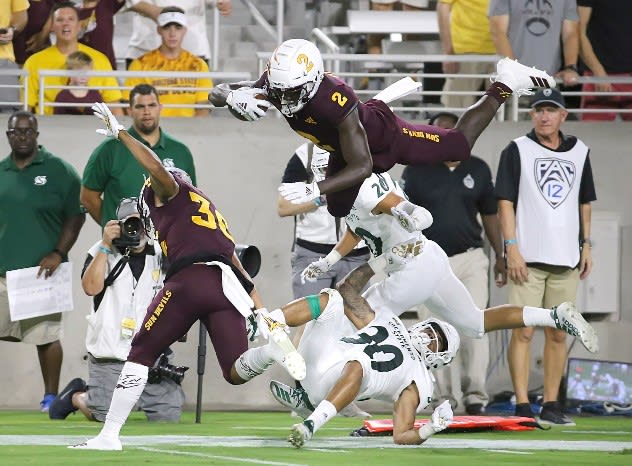 Arizona State Sun Devils wide receiver Brandon Aiyuk (2) tries to