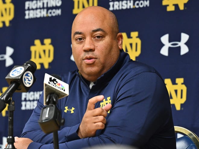 Notre Dame head coach Micah Shrewsberry signed a three-man class of 2024 recruits on Wednesday.